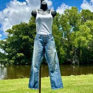 True Religion Kingston 100% Cotton Denim Womens Straight Leg Capri Button Fly 27